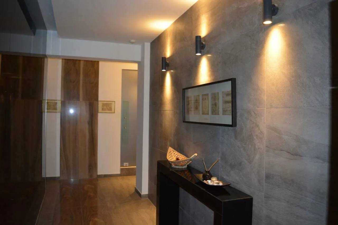 P.L Hermes Studios & Apartments 123 Larnaca