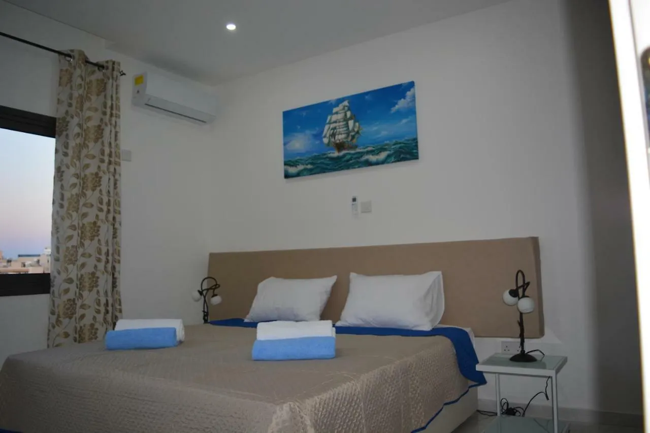 P.L Hermes Studios & Apartments 123 Larnaca